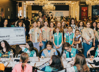 Foxwoods Donates $30k to Girl Scouts of Southeastern New England and Girls Scouts of CT Foxwoods Girl Scouts Donation