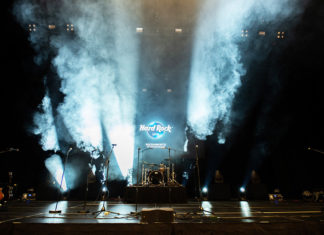 Hard Rock Sacramento at Fire Mountain To Celebrate Hard Rock Live Grand Opening Hard-Rock-Live-stage