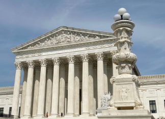 U.S. Supreme Court Denies Stay, Upholding Florida’s Mobile Sports Betting Compact with Seminole Tribe