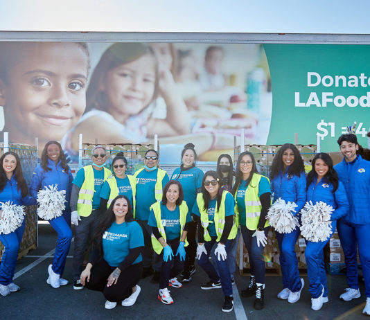 Pechanga, LA Rams Partner for Annual Holiday Food Distribution Event Pechanga-Rams-food-banks