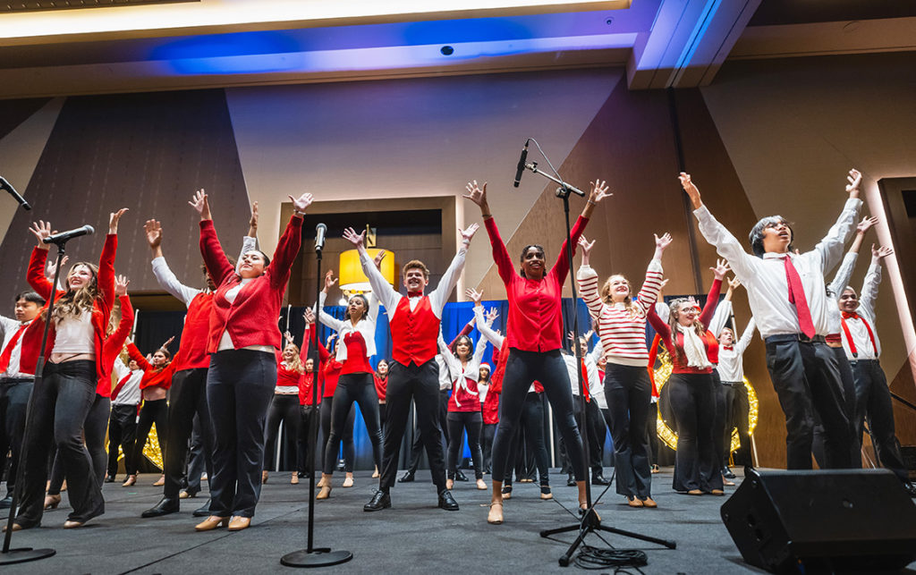 Pechganga Holiday of Hope Choir