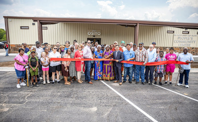 Peoples Community Center Ribbon Cutting