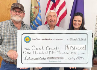 Choctaw Development Fund Awards $150,000 for Community Center Choctaw Coal County check presentation