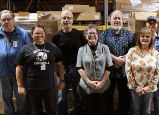Pokagon Band, Four Winds Casinos Donate 1,000 Thanksgiving Food Boxes Four Winds Thanksgiving boxes 2023