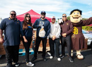 Sycuan Partners With San Diego Padres, National School District To Donate 1,000 Turkeys Sycuan Padres Turkey Giveaway 2023