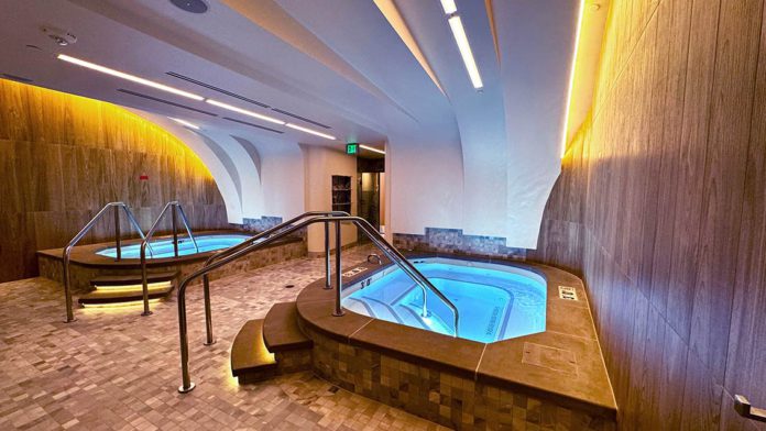 labcəbut spa_plunge pools