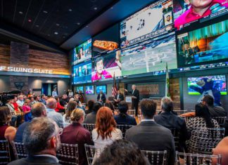 River Spirit Casino Resort Opens $17.5M Gridiron Sportsbar Gridiron Sportsbar ribbon cutting