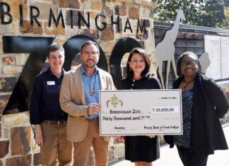 Poarch Creek Indians Donate $30,000 to Birmingham Zoo Poarch Creek Birmingham Zoo donation