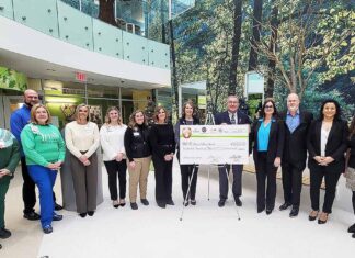 Four Winds Casinos Donate $100,000 to Beacon Children’s Hospital 2024 Four Winds Invitational donation