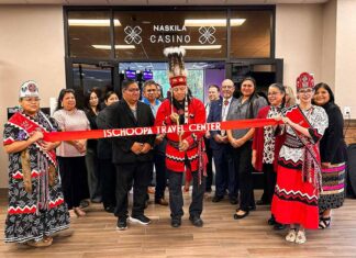 Alabama-Coushatta Tribe Cuts Ribbon on Ischoopa Travel Center Alabama-Coushatta Tribe's Ischoopa Travel Center