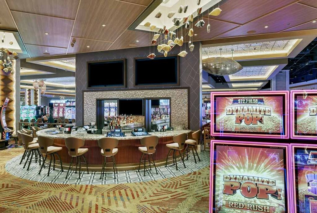 ilani_high limit bar