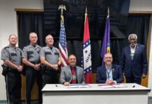Choctaw Nation, Fort Smith Police Department Sign Cross-Deputization Agreement Choctaw_Police Agreement