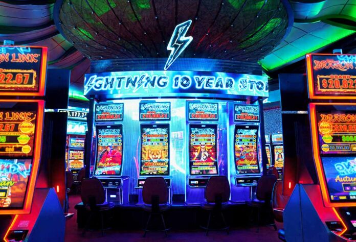 Lightning10YearStorm_Aristocrat