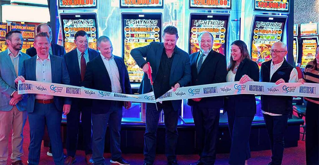 Lightning Link 10 Year Ribbon Cutting