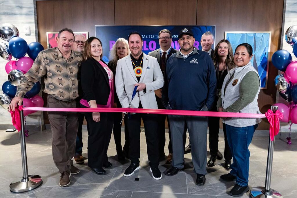 TreasureIsland_ribboncutting