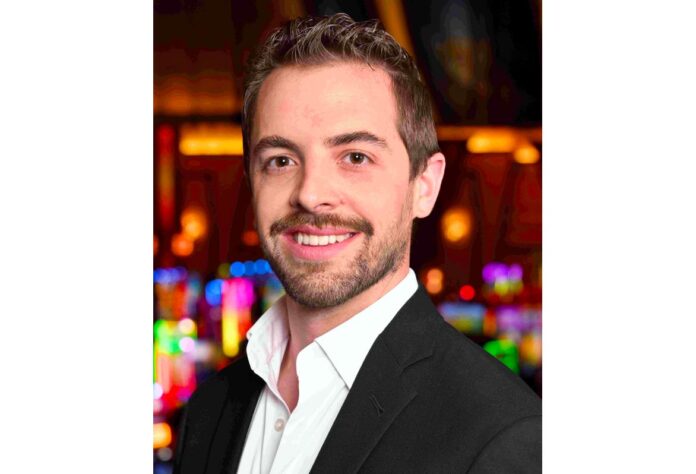 Nathan Cholewa_Mohegan