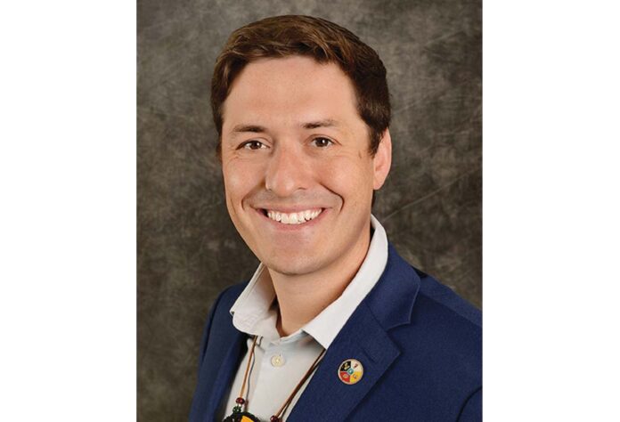 Austin Lowes