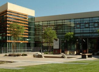 Morongo Awards $40K in Scholarships to Native American Students Morongo Admin Building
