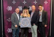 Lainey Wilson Inducted Into Mohegan Sun Arena Walk of Fame Lainey Wilson_Mohegan Sun Walk of Fame